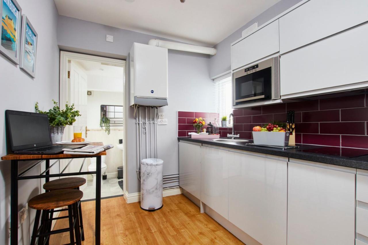 Delven House, Apartment 5 - Self Check-In, Self-Catering Serviced Apartment For East Midlands Airport Castle Donington Zewnętrze zdjęcie